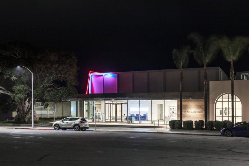 Incomplete Neon Square For La Jolla